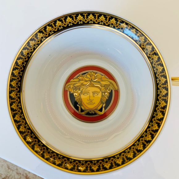 Versace Rosenthal, Medusa Red Tea set SOLD - Picture 4 of 11